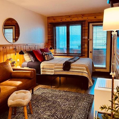 Doco Rocky Mountain Vacation Rental-Queen Suite With Resort Amenities Гренби Екстериор снимка